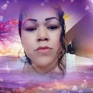 Meet your Posher, Mariela